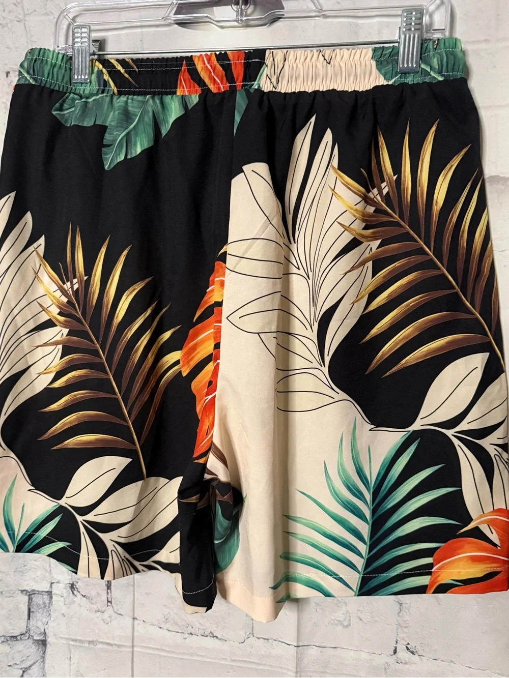 Men’s swim shorts